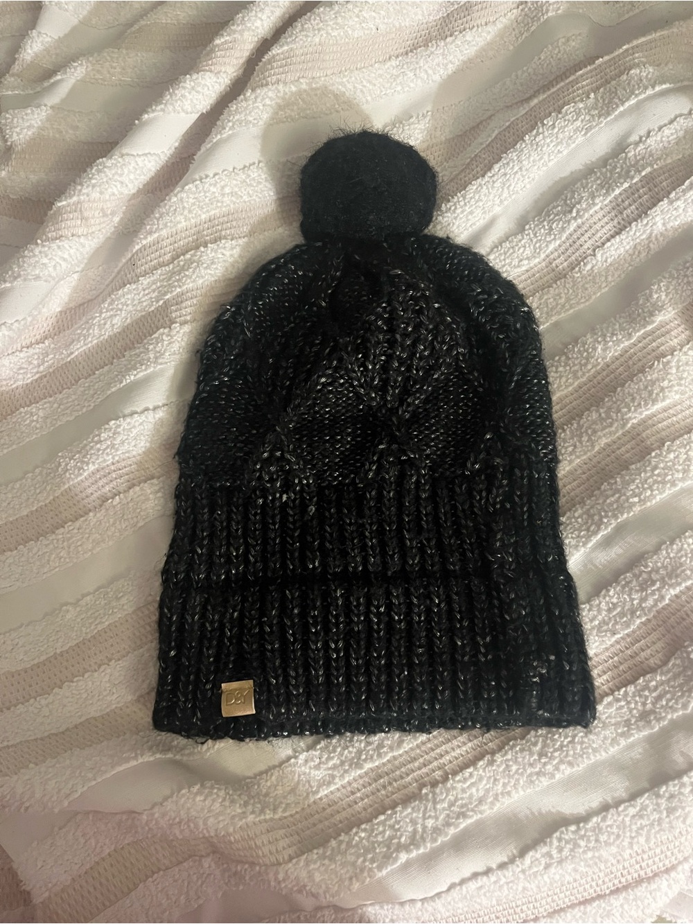 Black Knit Pom Beanie